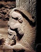 image of a relief on a pillar at gobekli tepi